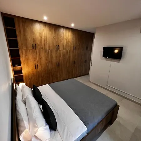 Giannel Luxury 2